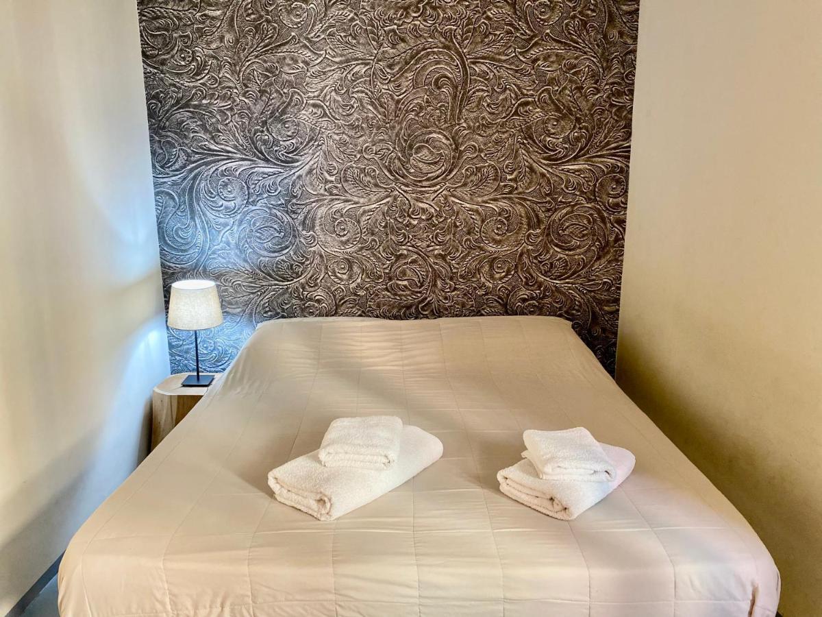 Tra Piazza Erbe E Piazza Bra Raffinata Maison Hotel Verona Kültér fotó