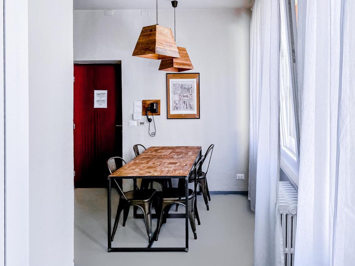 Tra Piazza Erbe E Piazza Bra Raffinata Maison Hotel Verona Kültér fotó