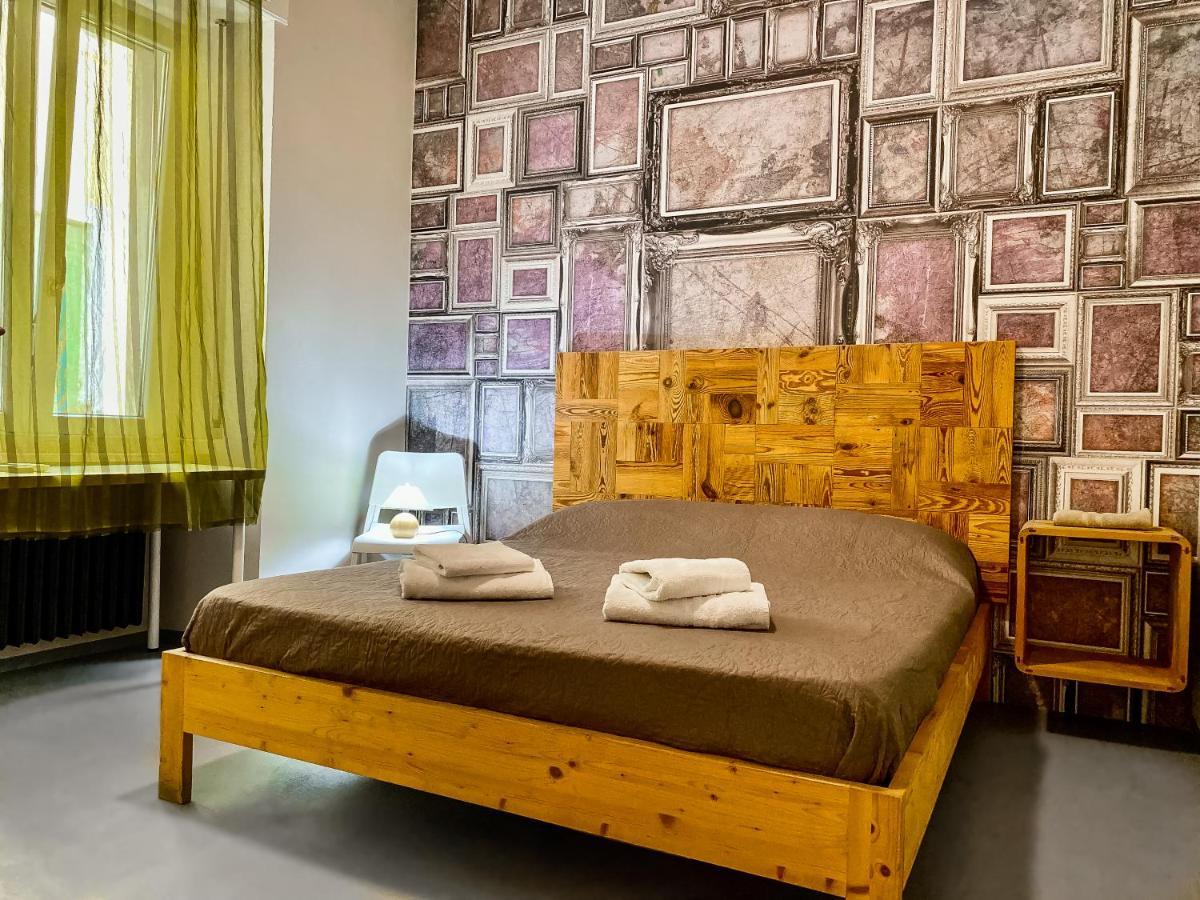 Tra Piazza Erbe E Piazza Bra Raffinata Maison Hotel Verona Kültér fotó